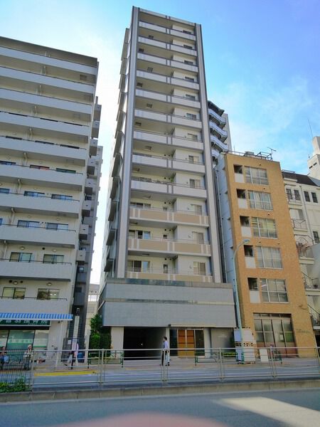 音羽パークハウス 外観(2025年撮影)