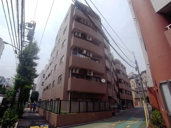 マイキャッスル小石川の外観写真 - 文京区千石2丁目3番12号