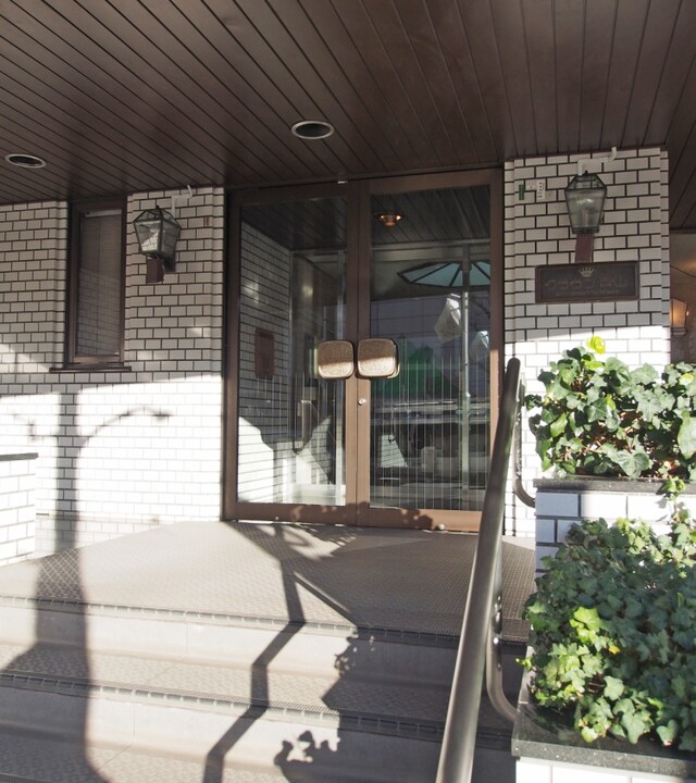 クラウン青山の写真 4枚目