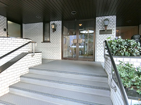 クラウン青山の写真 9枚目