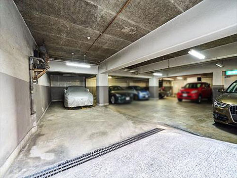 クラウン青山の写真 12枚目