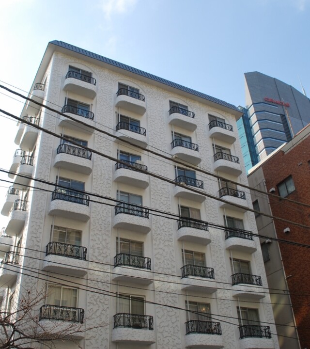 秀和南青山レジデンスの写真 3枚目