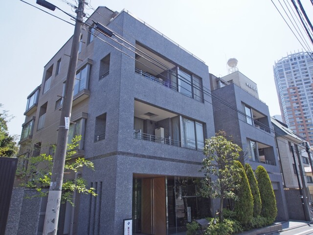 神宮前シティハウスの外観写真 - 渋谷区神宮前5丁目38番11号