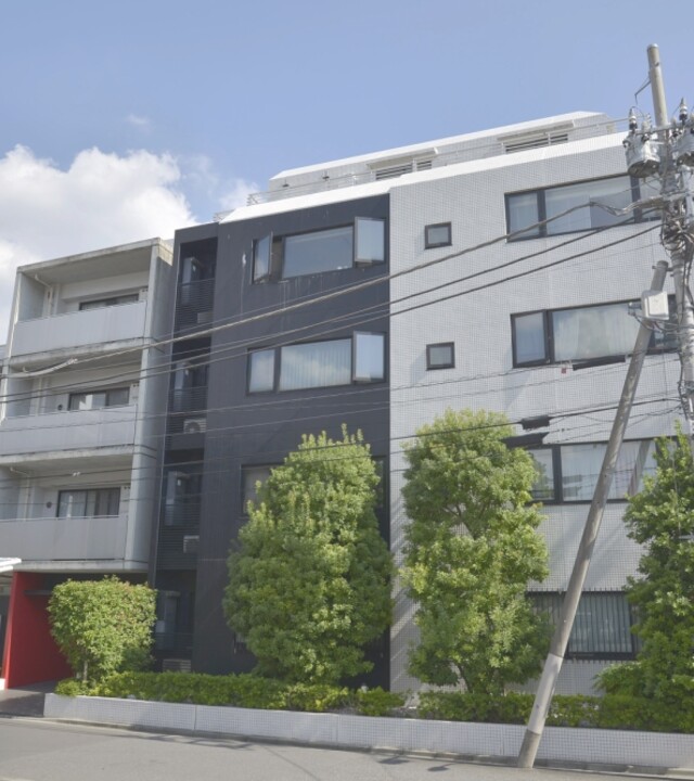 コアロード六本木フロンテのエントランス・共用部