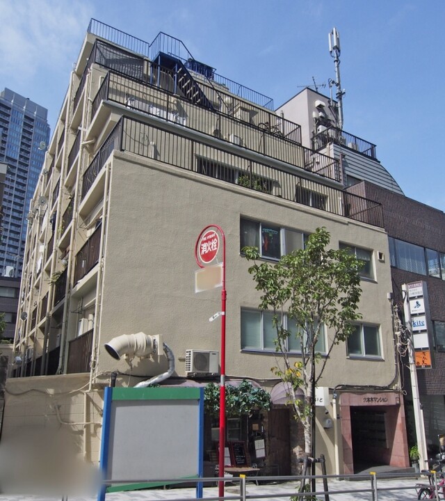 六本木マンションのエントランス・共用部