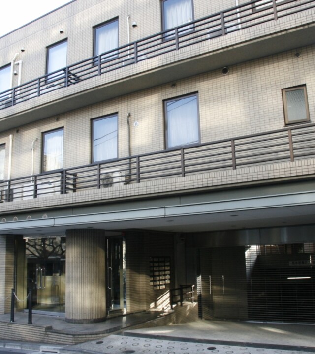 東急ドエルアルス代々木大山町のエントランス・共用部