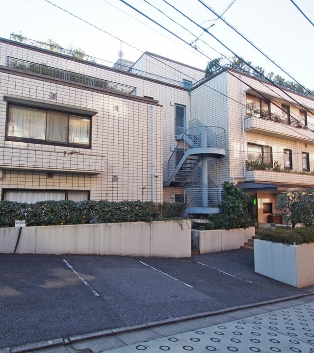 クレール代々木上原の写真 3枚目