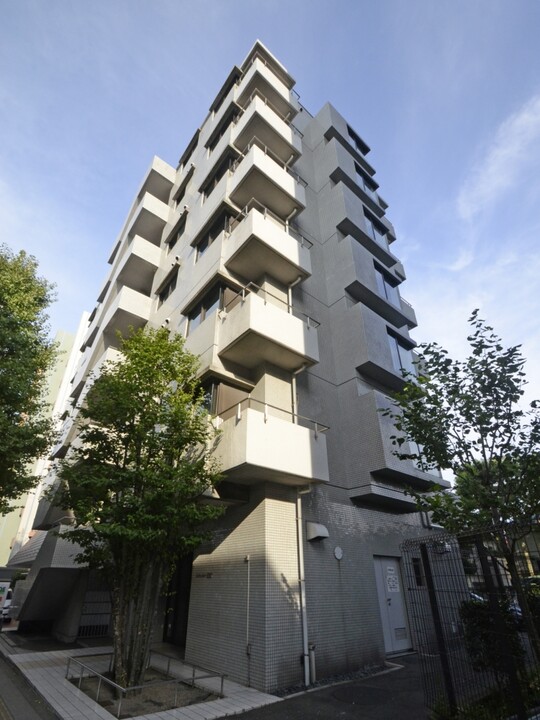 コートアコート深沢のエントランス・共用部