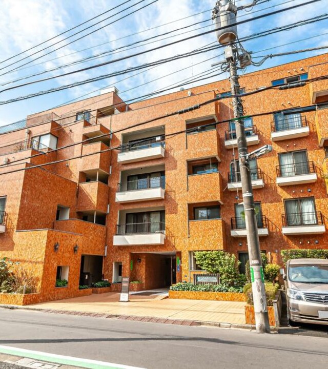 代々木ニューハイツのエントランス・共用部