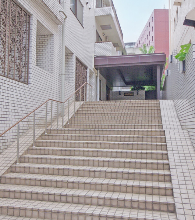 マンションフロイント麻布の写真 4枚目