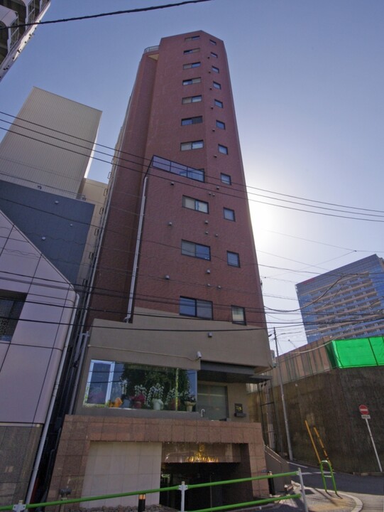 シンシア六本木の外観写真 - 港区六本木4丁目8番1号