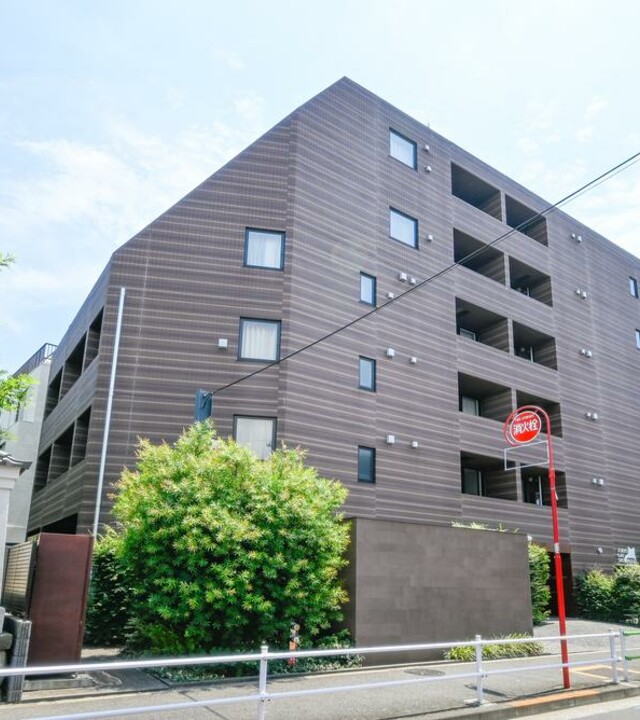 パティーナ三田台のエントランス・共用部