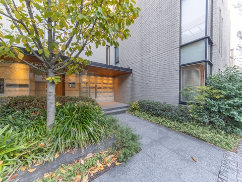 マジェス元麻布ガーデンズD棟の写真 9枚目