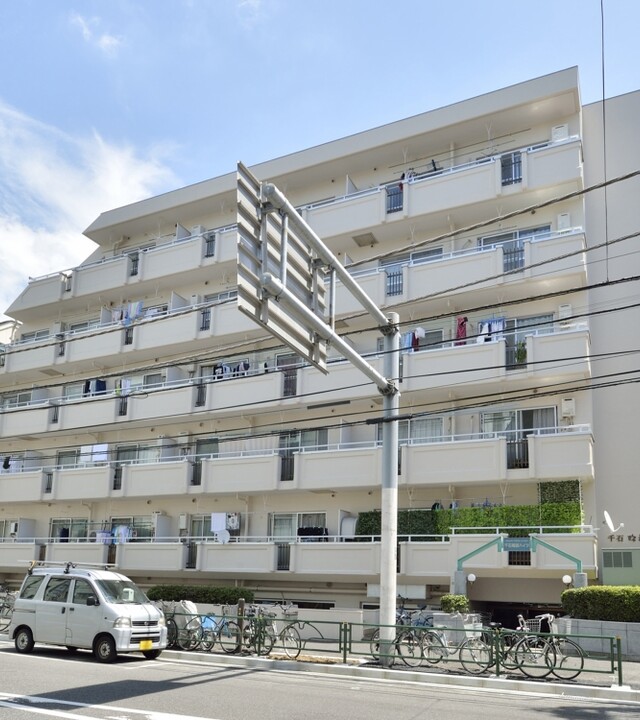 千石明穂ハイツのエントランス・共用部