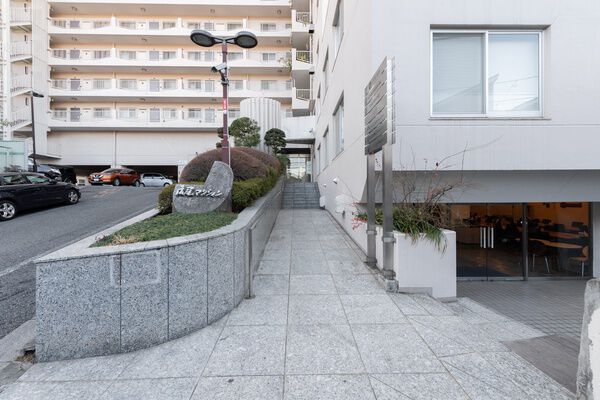 広尾マンションの外観写真 - 渋谷区広尾1丁目7番7号