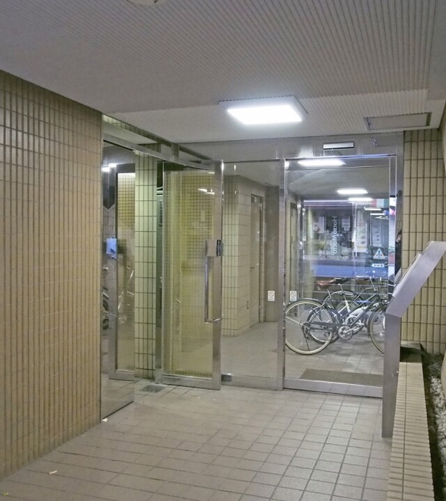 ミリオンパレス麻布仙台坂の写真 4枚目