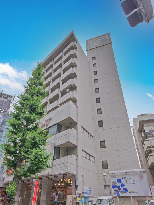 六本木ダイヤハイツのエントランス・共用部