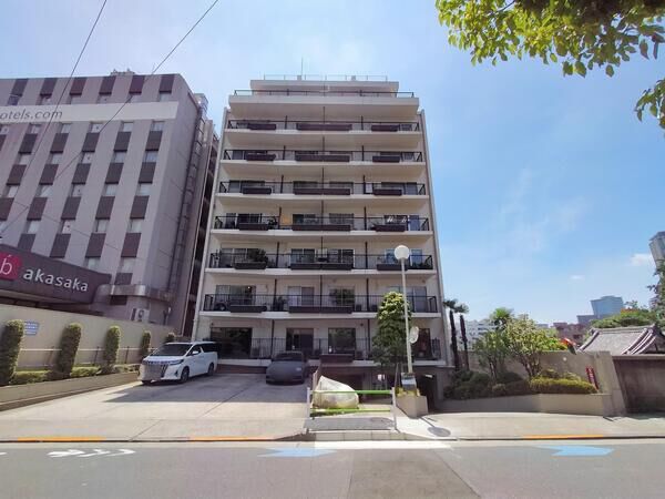 赤坂台マンションの外観写真 - 東京都心の高級マンション