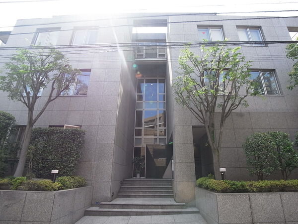 西麻布グランドヒルズの写真 3枚目