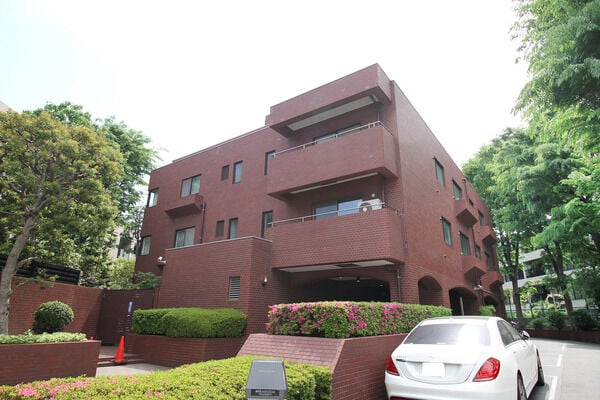 パレロワイヤル南青山の写真 5枚目