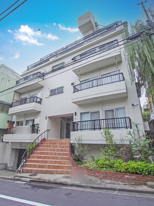 松涛マンションの外観写真 - 渋谷区松濤2丁目12番15号