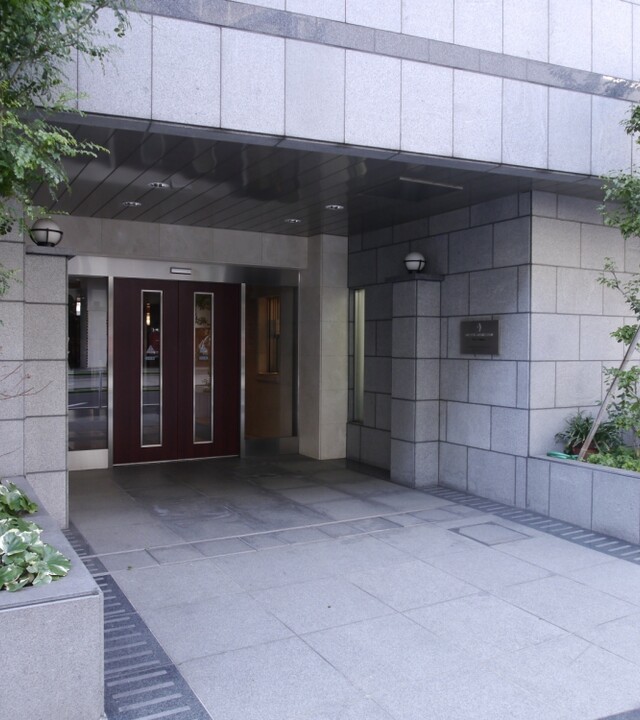 グラーサ西麻布の写真 4枚目