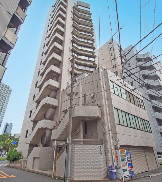 セラフ・テン・アザブのエントランス・共用部