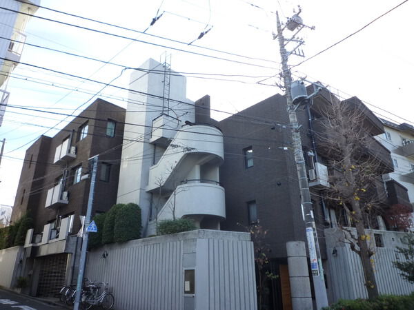 アンクレール深沢の外観写真 - 世田谷区深沢5丁目37番8号