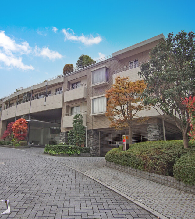 フェアロージュ南平台の写真 3枚目