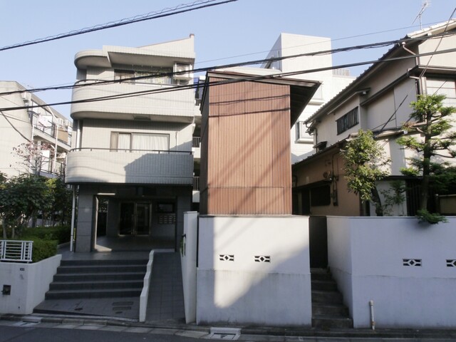 アクロス代々木上原の外観写真 - 渋谷区上原1丁目16番12号