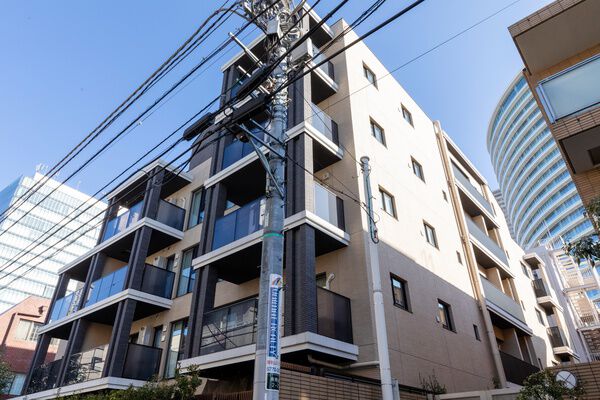 オープンレジデンシア青山ザハウスの外観写真 - 港区南青山2丁目7番22号