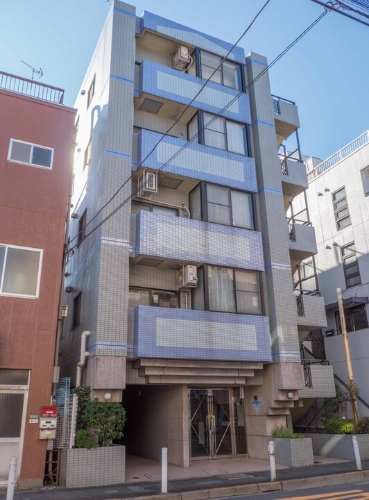 フロント等々力の外観写真 - 世田谷区等々力4丁目3番9号