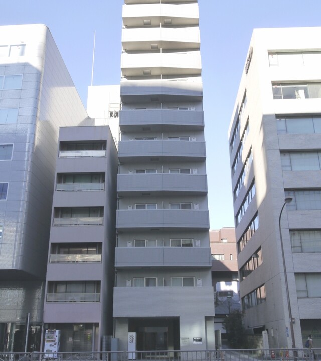 エルフラット三田のエントランス・共用部