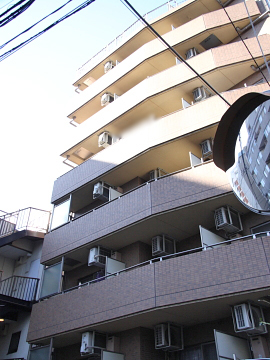 メインステージ南麻布のエントランス・共用部