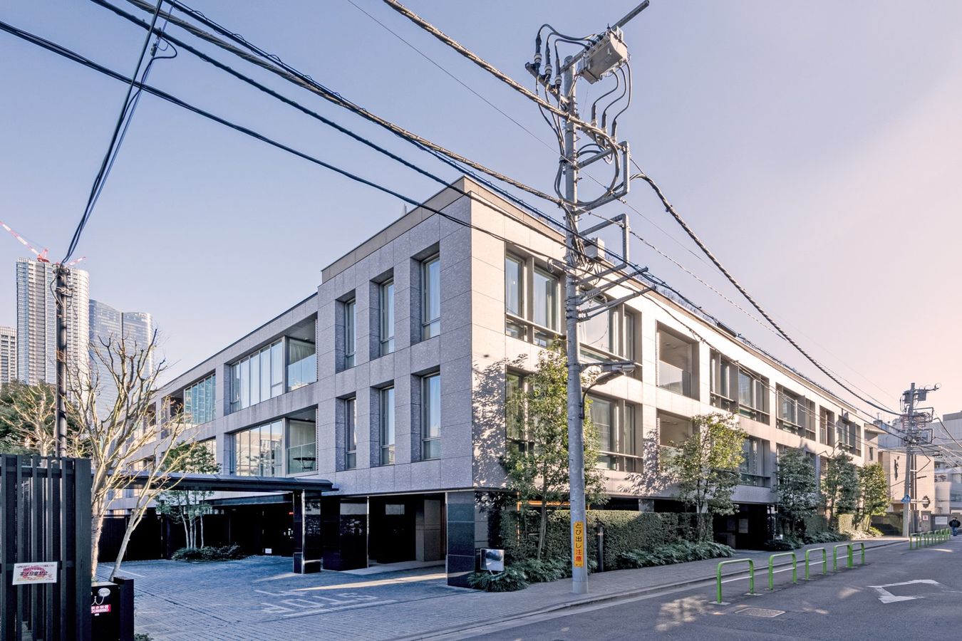 プラウド六本木のエントランス・共用部