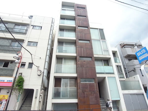 デュフレ自由が丘のエントランス・共用部