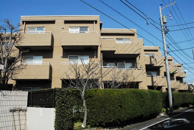 東急ドエルアルス深沢のエントランス・共用部