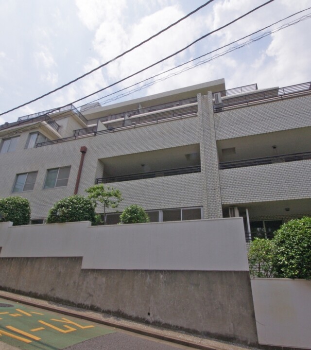 ロイヤル白金ガーデンの写真 4枚目