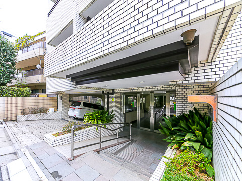 ロイヤル白金ガーデンの写真 16枚目