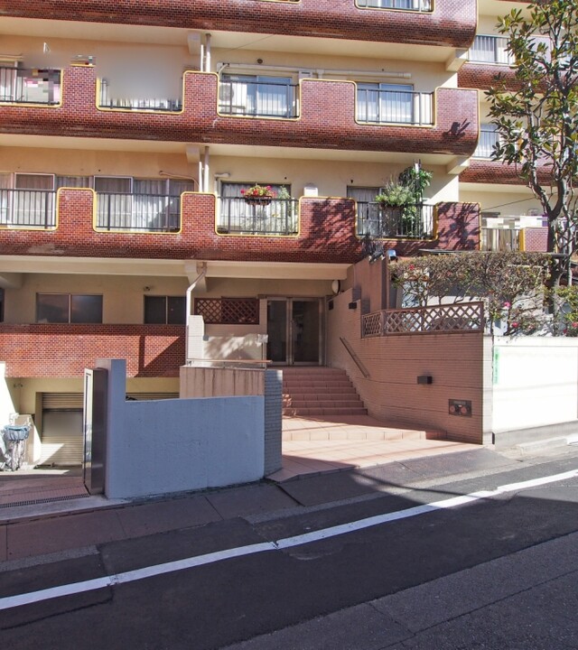 代々木グランドコーポラスの写真 9枚目