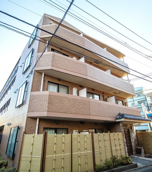 フェニックス文京千石の外観写真 - 文京区千石3丁目40番1号