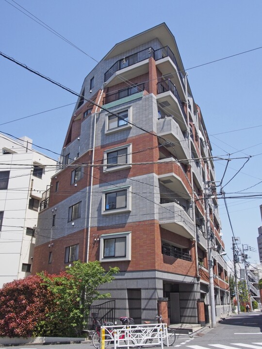 ジェイパーク神宮前の外観写真 - 渋谷区神宮前2丁目7番6号