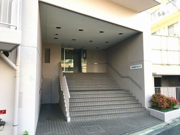 二子玉川宝ロイアルハイツの写真 6枚目