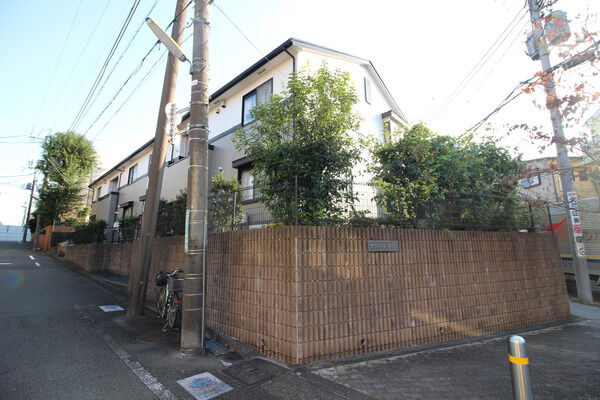 ラヴィーヌ等々力の外観写真 - 世田谷区等々力2丁目34番9号