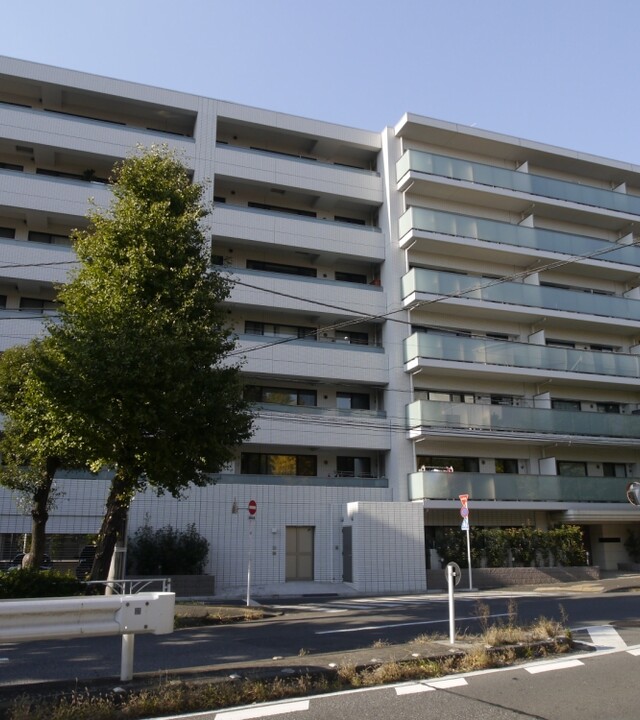 プレシス代々木公園の写真 3枚目