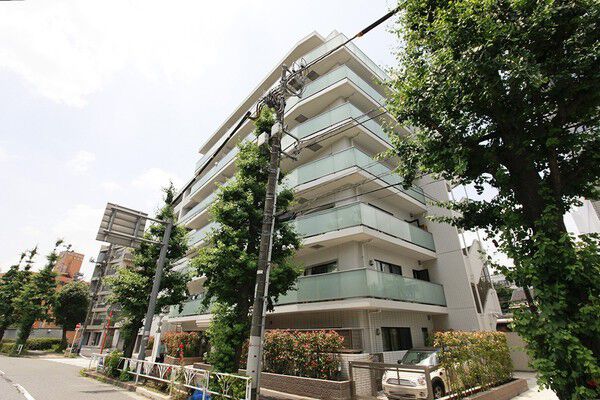 プレシス代々木公園 外観(2025年撮影)