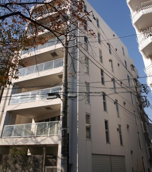 コムロンド代々木公園の写真 4枚目