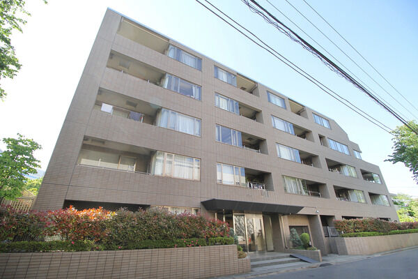 グランヴェール代々木西原の外観写真 - 渋谷区西原2丁目50番6号