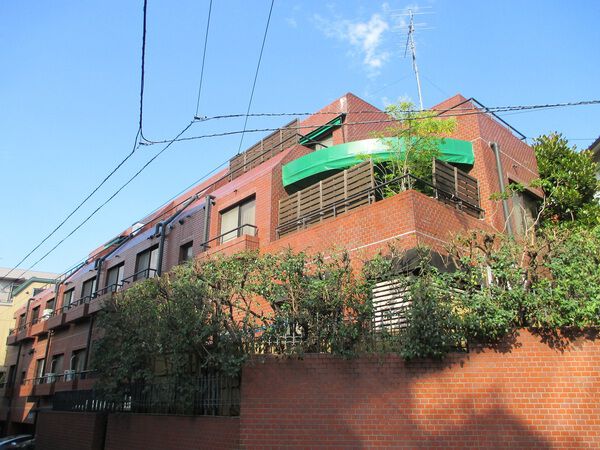 エクレール代官山の外観写真 - 渋谷区猿楽町5番14号