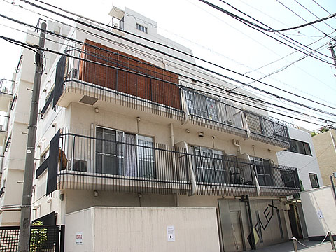 秀和第2材木町レジデンスのエントランス・共用部